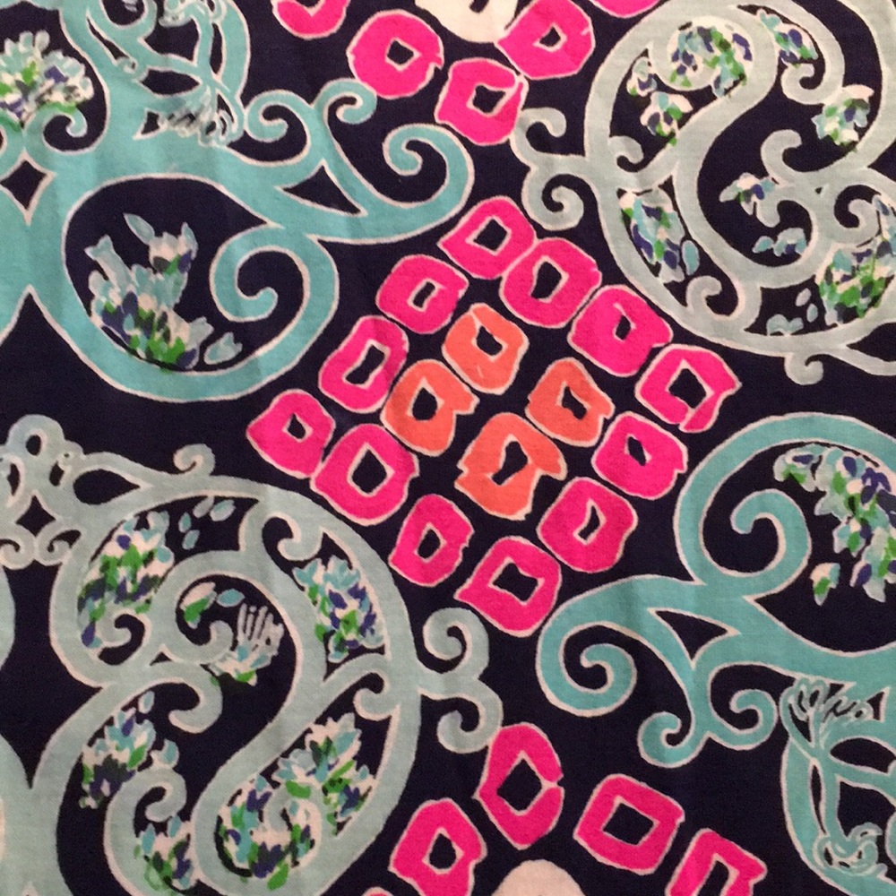 Lilly Pulitzer Dress size medium beautiful dress - Picture 4 of 10